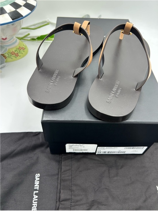Men’s Saint Laurent CASANDRE YSL logo thong sandals, size 43 made in Italy main image 7
